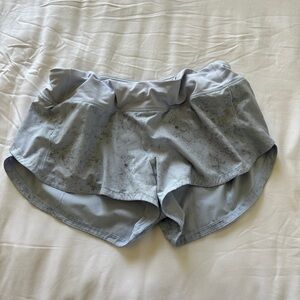 lululemon shorts size 6